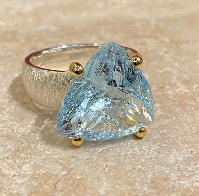 Galerie Kara bague argent brossé vermeil topaze
