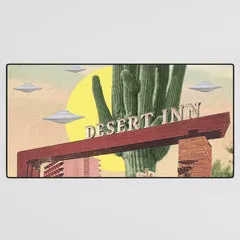 Society6 Desert Inn (UFO) tapis de bureau motel vintage