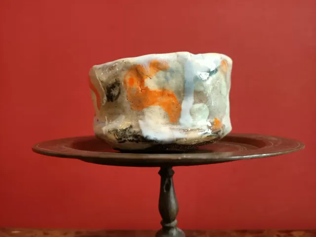 Galerie Kara Bol en terre vernissée d’Héloïse Bariol