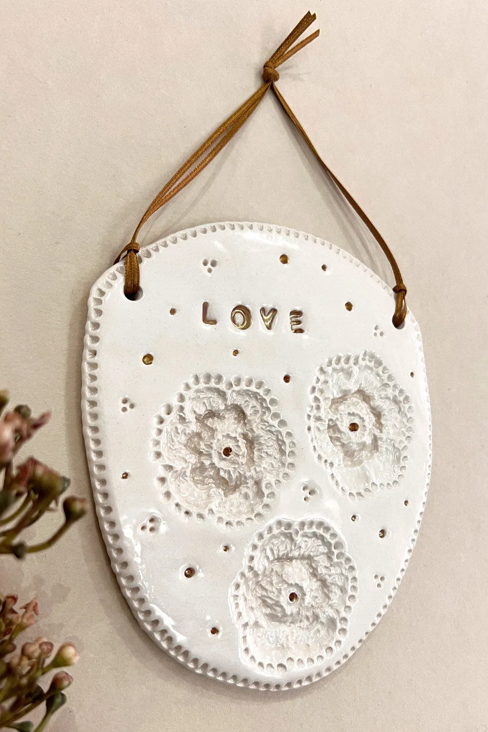Biankaléone Médaillon Love bijou mural 11 x 13,5 cm