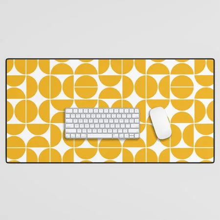 Society6 Mid Century Geometric 04 tapis de bureau