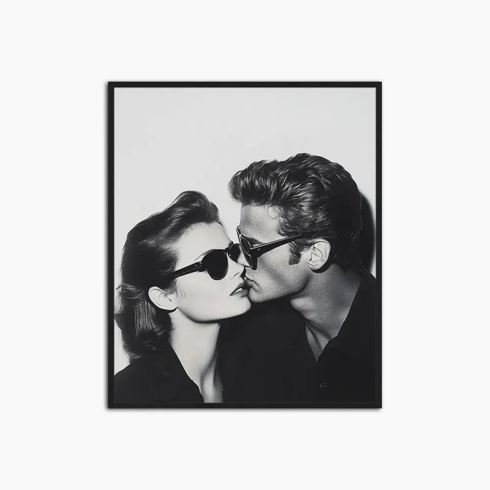 Any Image Jacob Baden The Kiss photo noir et blanc