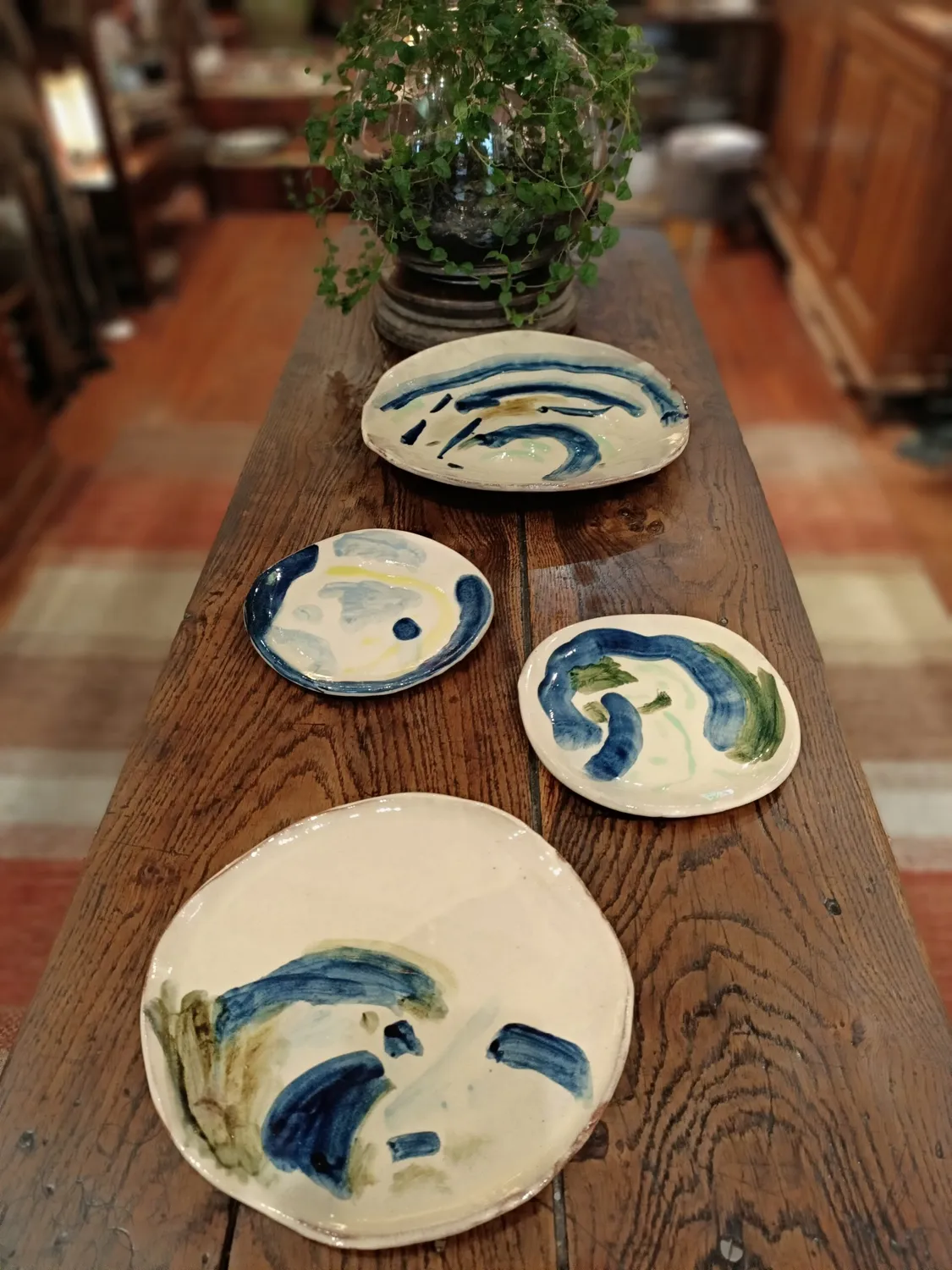 Galerie Kara Heloise Bariol assiette terre vernisee fait main