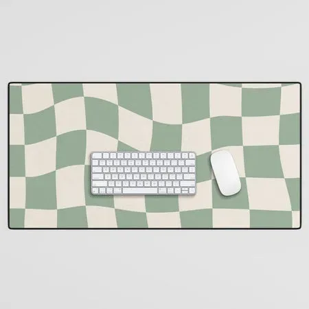 Society6 Sage Green Wavy Checkered Pattern tapis de bureau