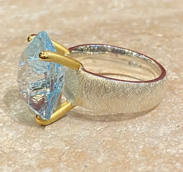 Galerie Kara bague topaze argent brossé vermeil