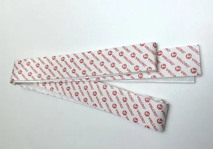 Mademoiselle Tiss Kit Velcro Adhésif fixation tête de lit