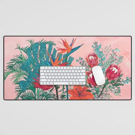 Society6 The Domesticated Jungle Floral Still Life tapis de bureau
