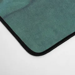 Society6 Indigo Mountains tapis de bureau aquarelle