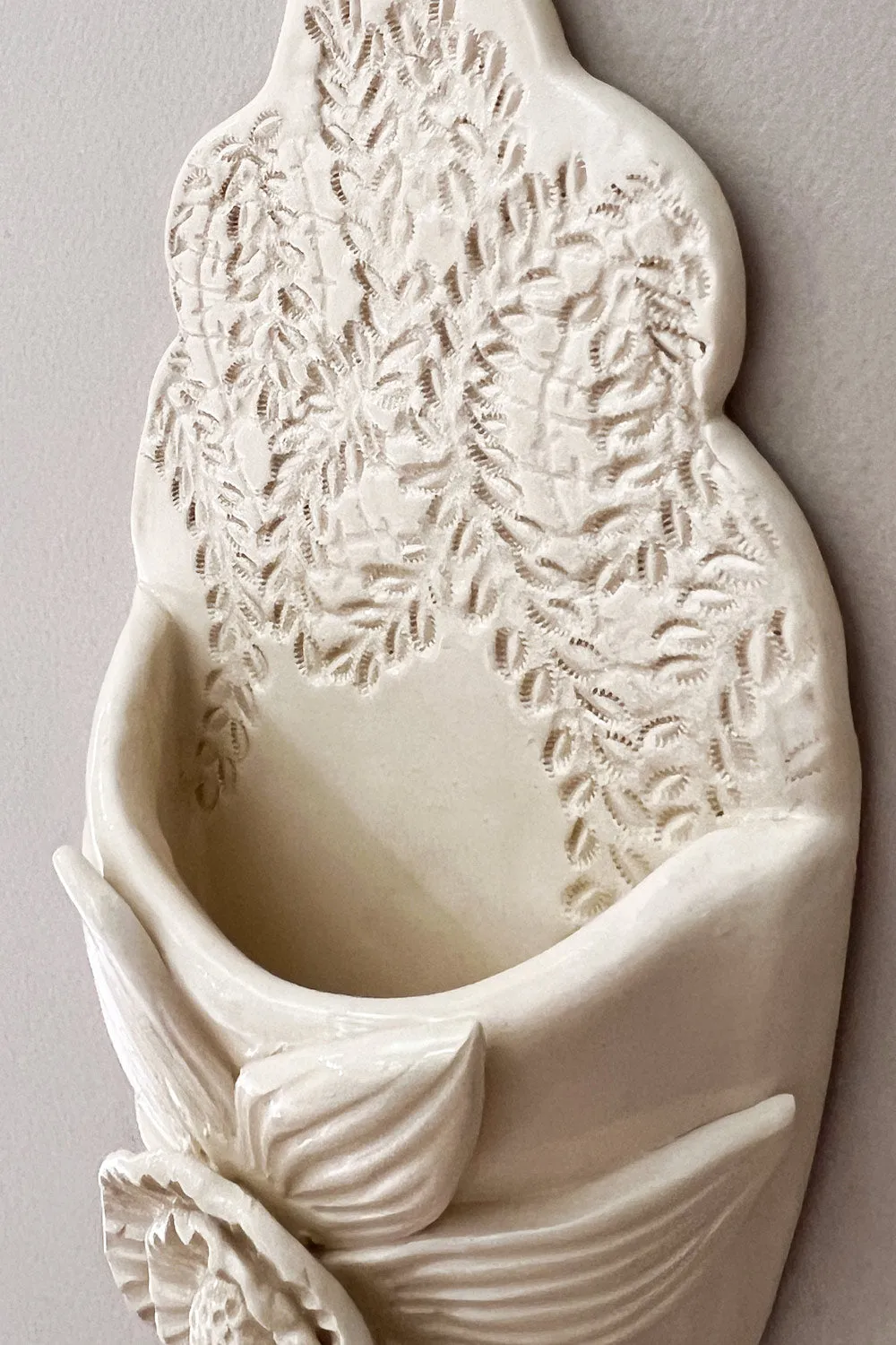 Biankaléone Vase bénitier à la fleur mural 10 x 20 cm