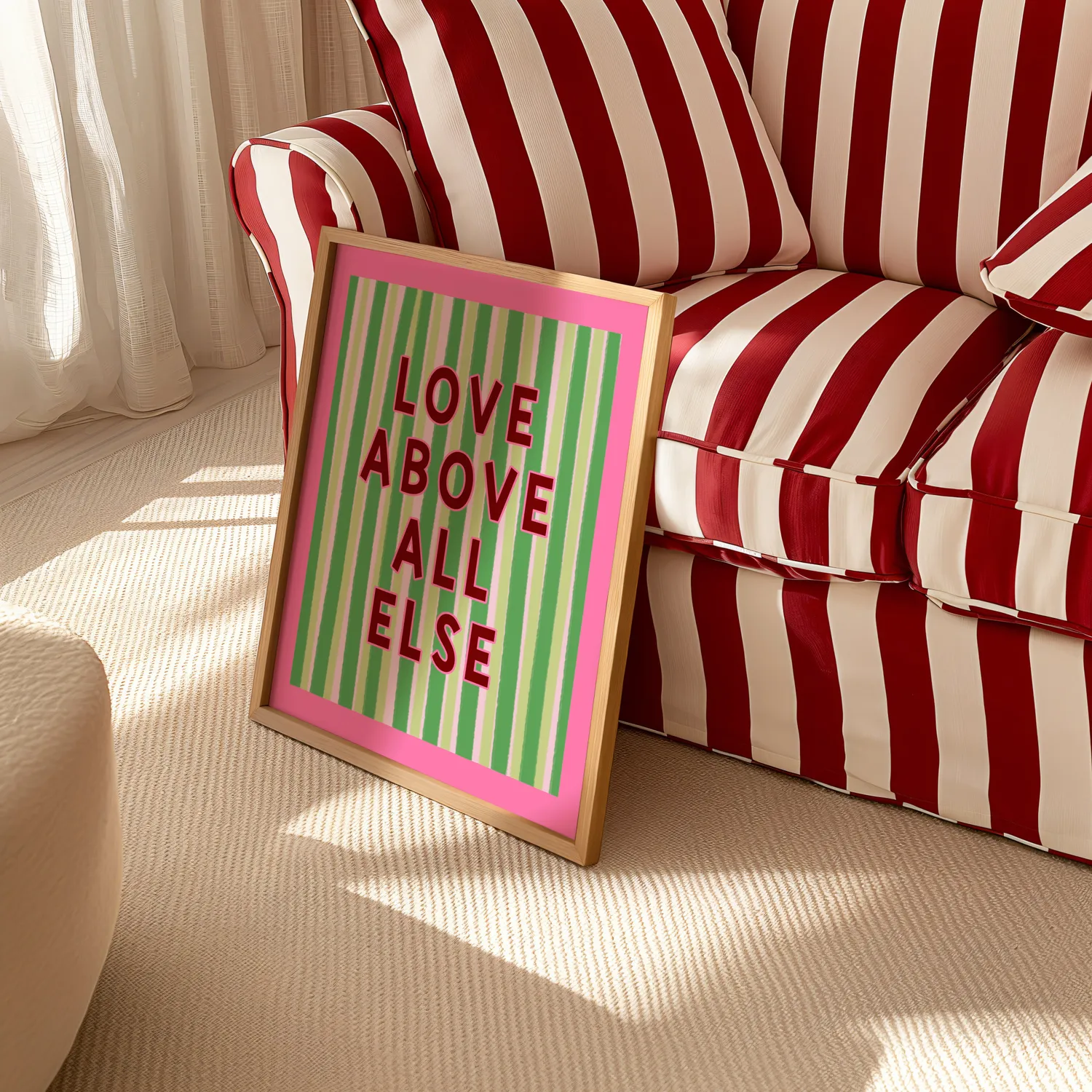 Maddison Ball Love Above All Else affiche texte