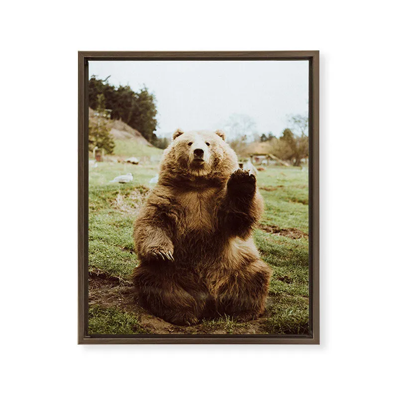 Society6 Hi Bear toile encadrée ours brun