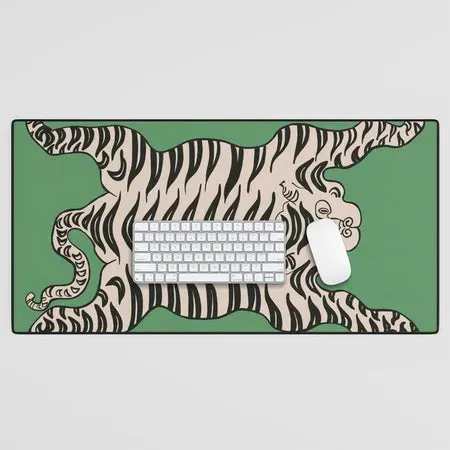 Society6 Tiger Green tapis de bureau tigre fond vert