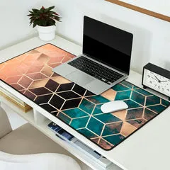 Society6 Ombre Dream Cubes tapis de bureau cubes dorés