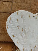 Sandrine Ramona Cœur Éclats d'or 1 en porcelaine feuille d'or