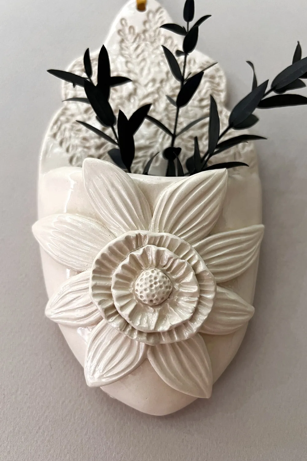 Biankaléone Vase bénitier à la fleur mural 10 x 20 cm