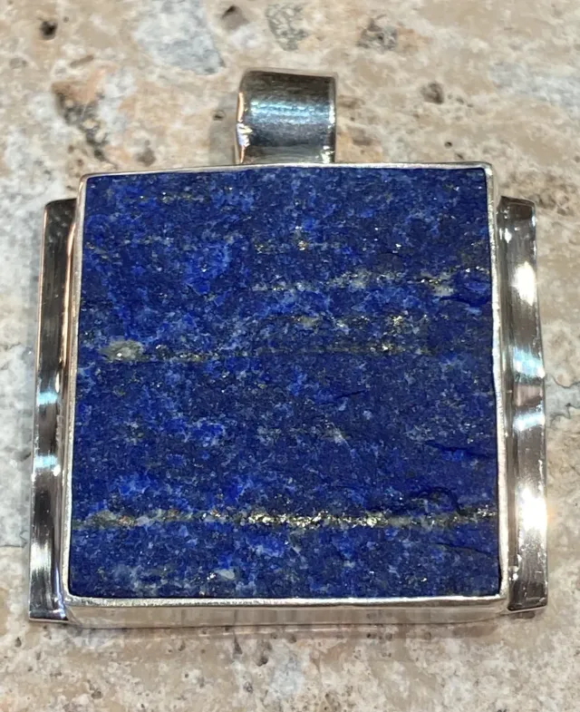 Galerie Kara pendentif argent lapis-lazuli