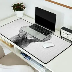 Society6 Baby Elephant Black & White tapis de bureau animal