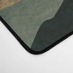Society6 Waters Edge Reflection tapis de bureau montagne lac