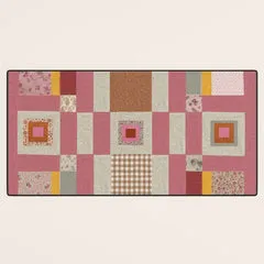 Society6 Pink Cottage Quilt tapis de bureau patchwork rose