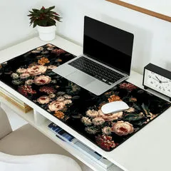 Society6 Midnight Garden XIV tapis de bureau roses