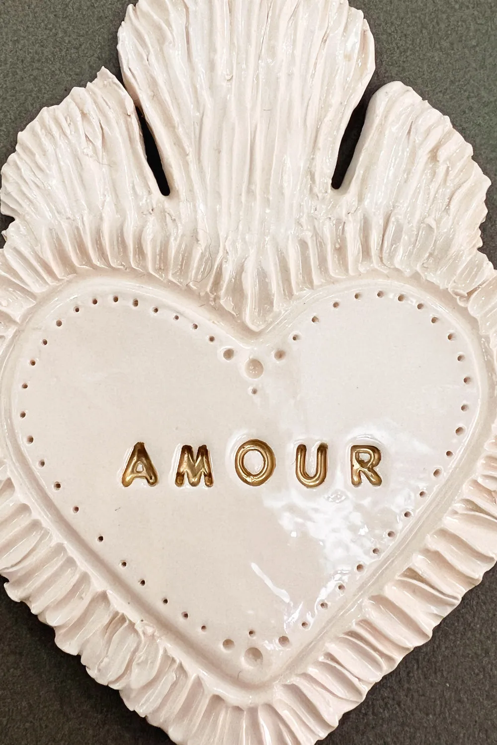 Biankaléone Ex-voto Amour en lettre d'or 10 x 13,5 cm
