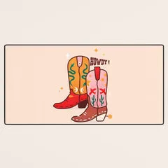 Society6 Howdy Cowboy Boots tapis de bureau western