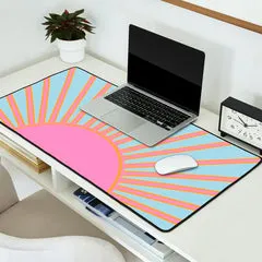 Society6 Le Soleil 02 tapis de bureau soleil rose
