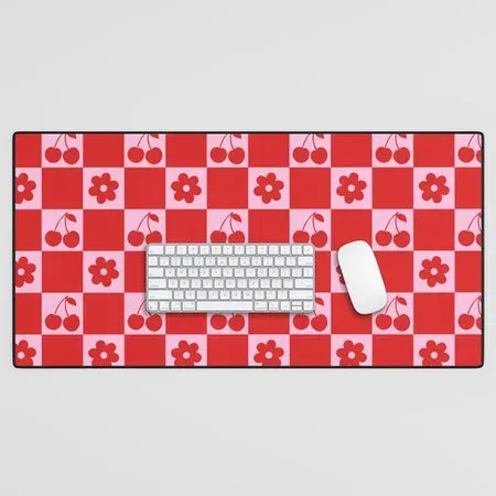 Society6 Cherry Flowers tapis bureau damier cerises rouge