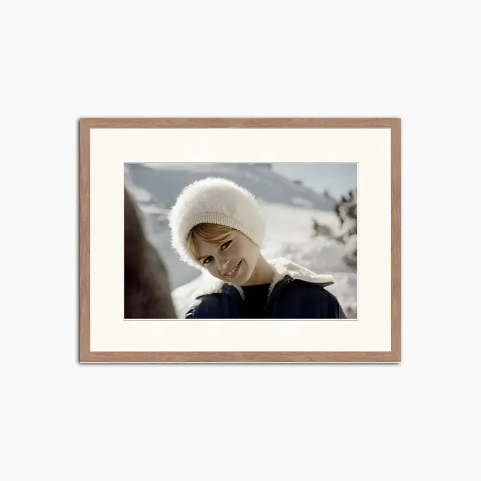 Any Image Brigitte Bardot Loves Winter photo encadrée icône cinéma